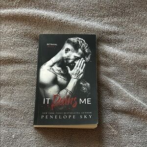 Penelope Sky 'It Rains Me' Book